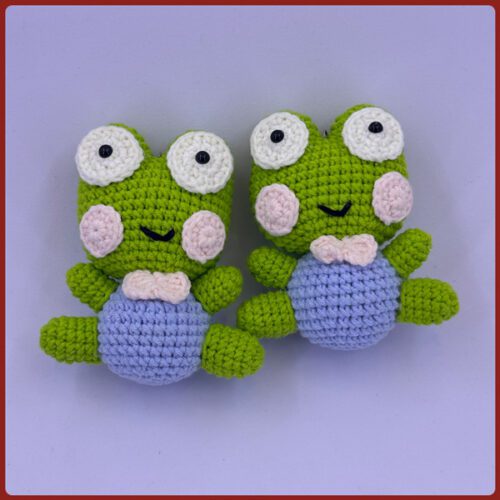 Móc khóa ếch xanh Keroppi mắt lồi đan len Handmade
