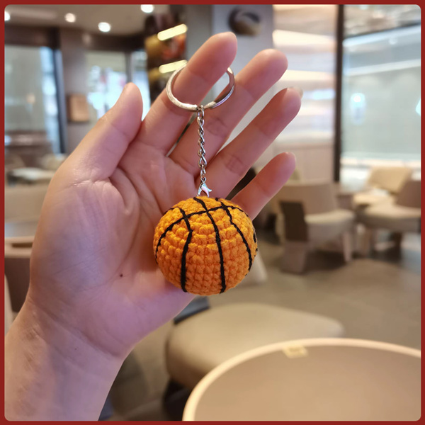 Móc khóa bóng rổ đan len handmade