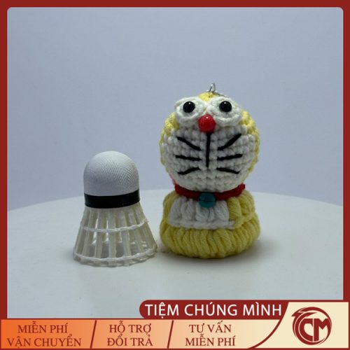 Móc khóa cầu lông Doremon đan len