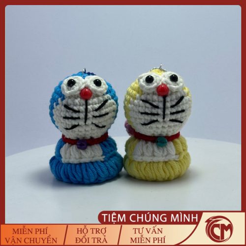 Móc khóa cầu lông Doremon đan len