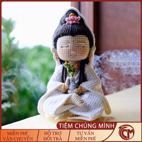 Tượng Quan Thế Âm Bồ Tát đan len