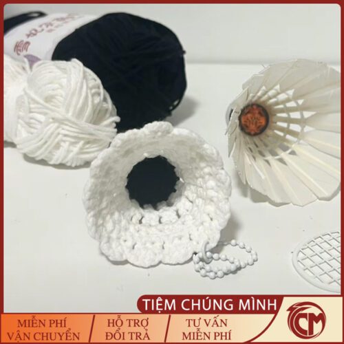 Móc Khoá Quả Cầu Lông Đan Len Handmade